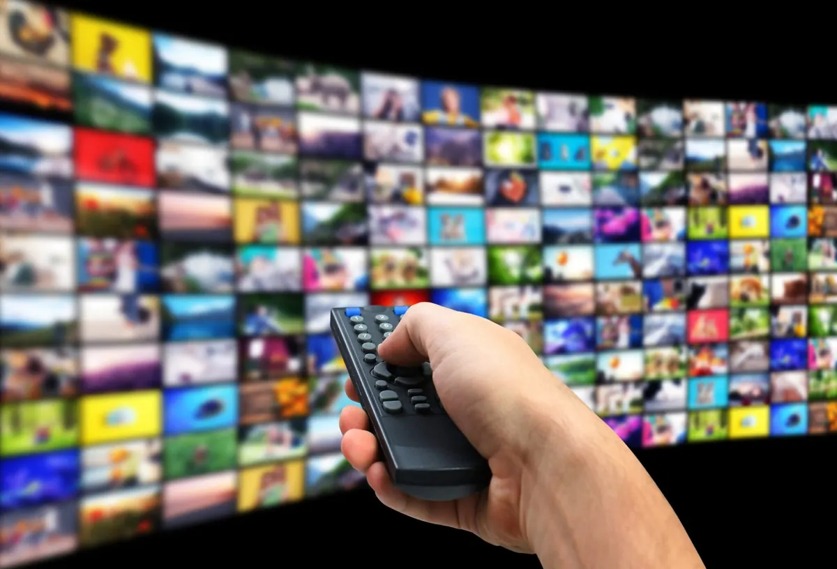A wall of live channels and films available on a KROOZ TV subscription